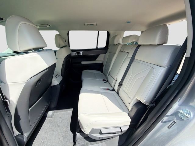 New 2026 Hyundai Santa Fe SEL image 24