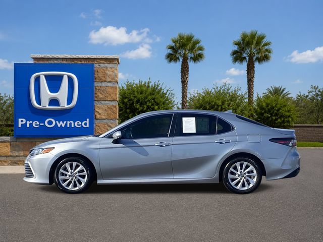 Used 2023 Toyota Camry LE FWD image 3