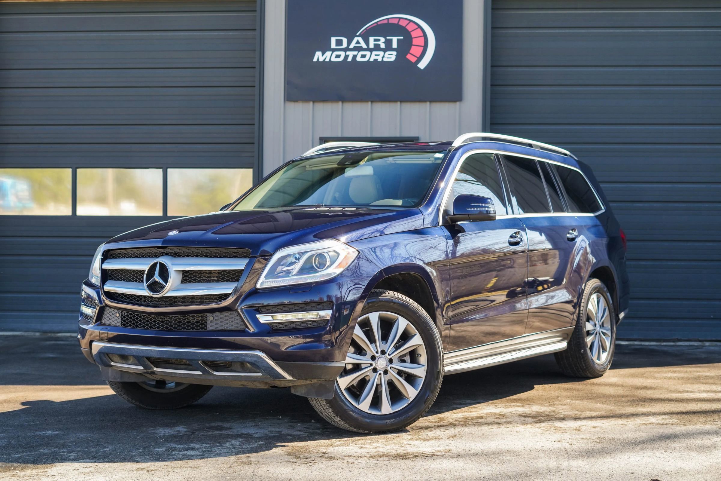 Used 2015 Mercedes-Benz GL 320 BlueTEC 4MATIC image 3