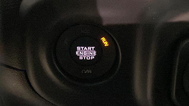 Used 2022 Jeep Wrangler Unlimited Sahara AWD/4WD image 21