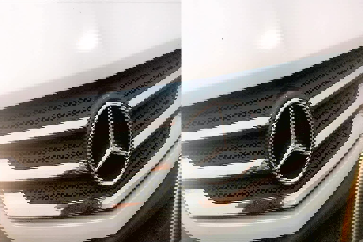 Used 2016 Mercedes-Benz Sprinter 2500 image 28