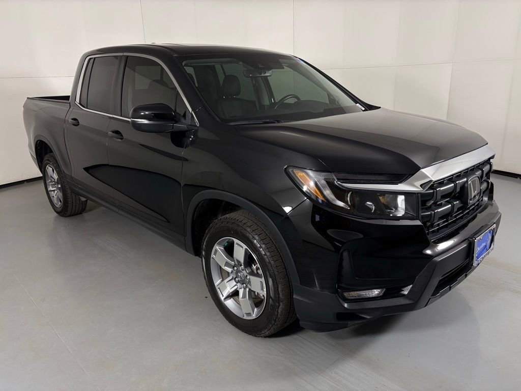 Used 2025 Honda Ridgeline RTL image 2