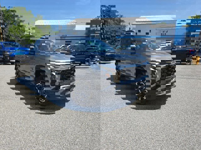 New 2026 Chevrolet Equinox ACTIV image 1