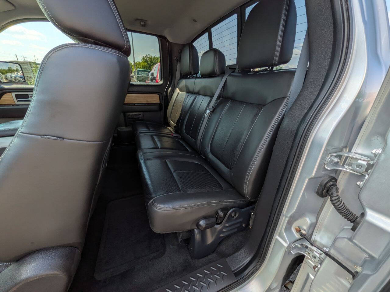 Used 2011 Ford F150 Lariat w/ Lariat Plus Pkg AWD/4WD image 22