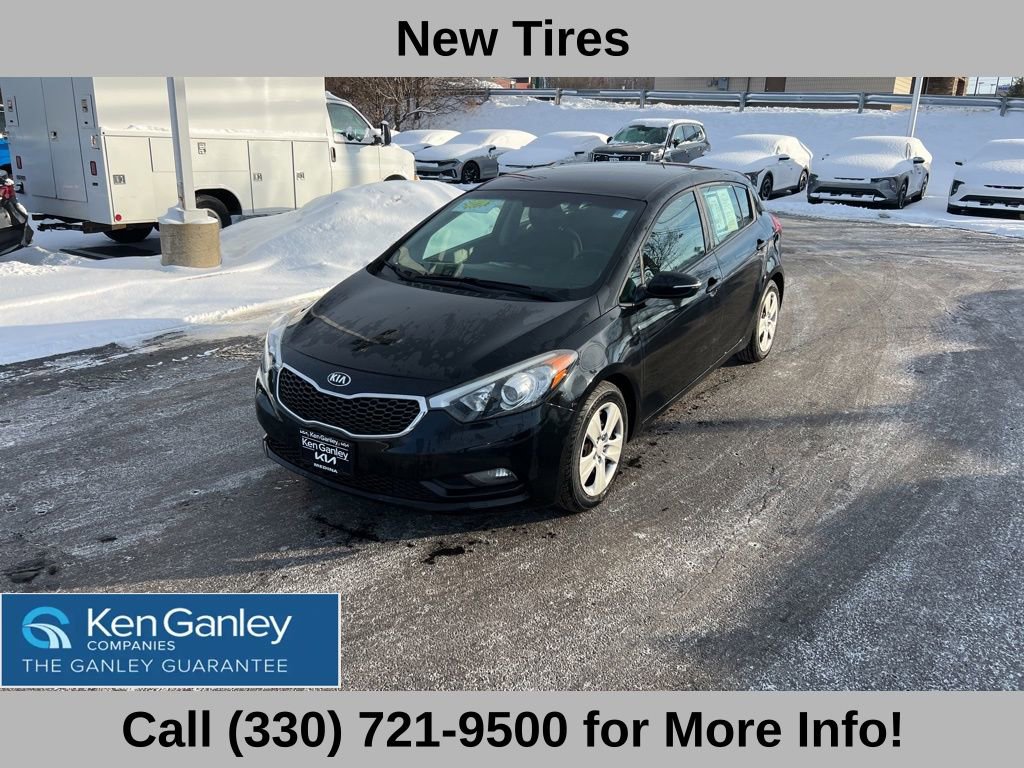 Used 2016 Kia Forte LX image 2