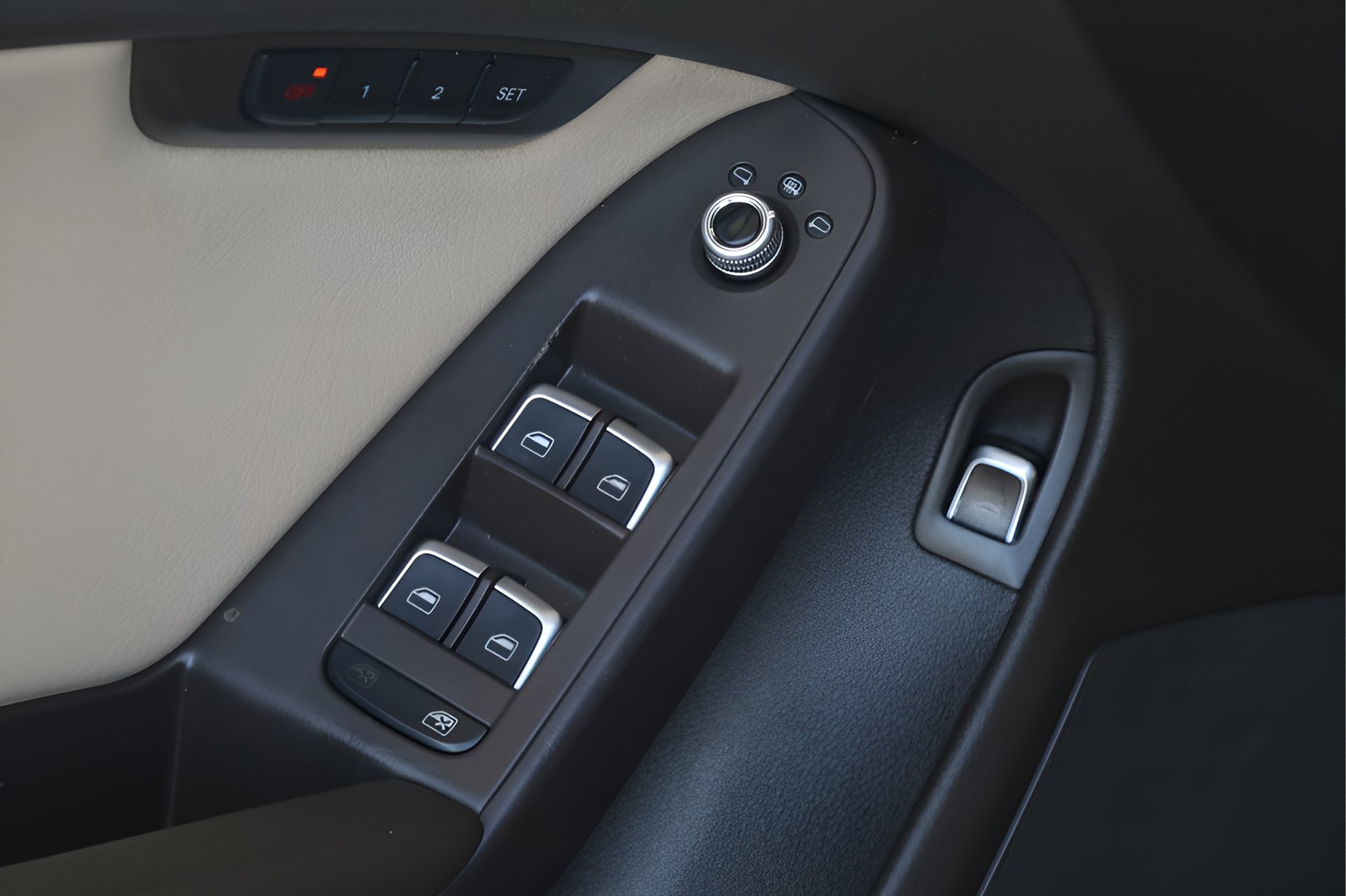 Used 2013 Audi A4 2.0T Premium Plus w/ Premium Plus Pkg image 21