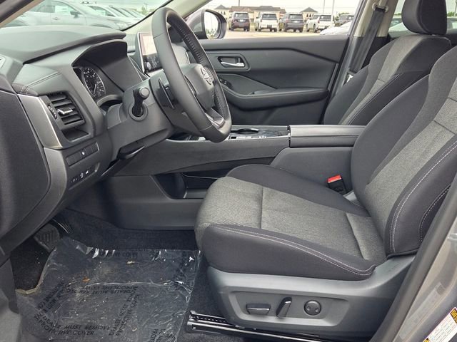 Used 2026 Nissan Rogue SV FWD image 5