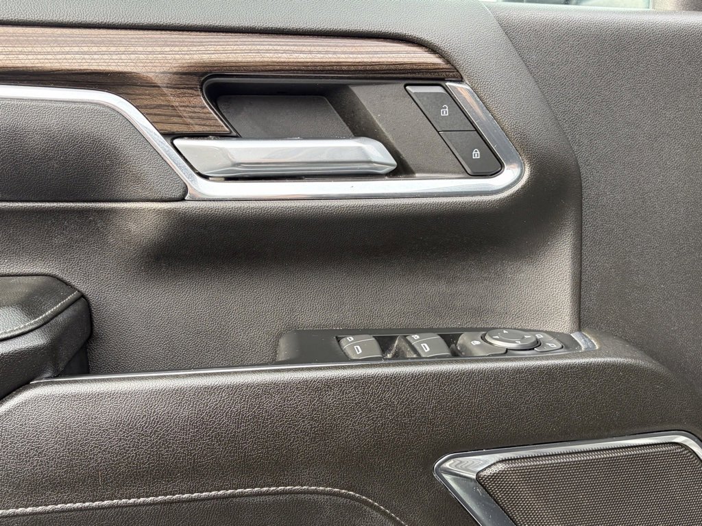 Used 2024 Chevrolet Silverado 2500 LT image 10