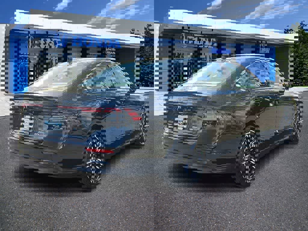 Certified 2024 Honda Accord Sport image 24
