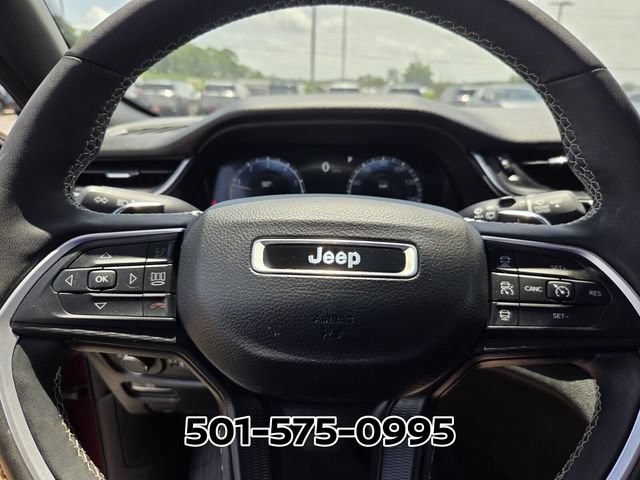 Used 2023 Jeep Grand Cherokee L Laredo AWD/4WD image 22