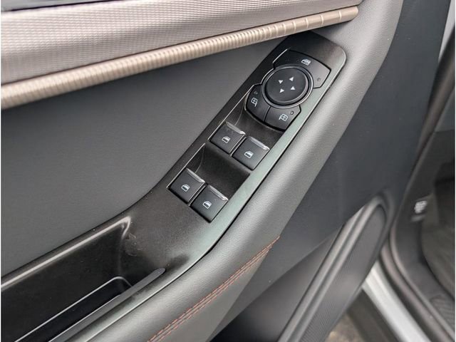 New 2025 Ford Explorer Active w/ Active Comfort Package image 17