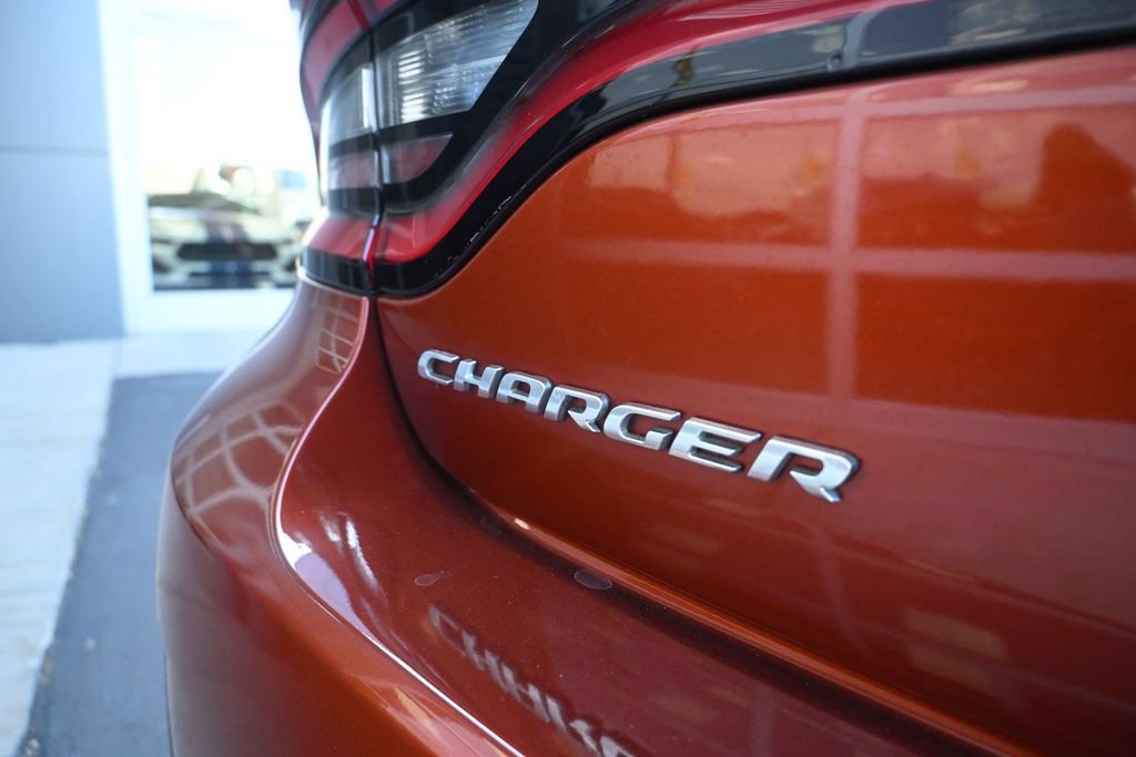 Used 2022 Dodge Charger SRT Hellcat w/ Navigation & Travel Group RWD image 16