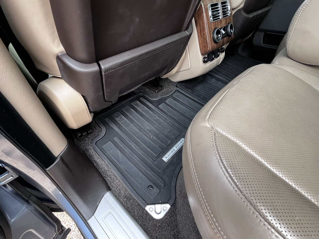 Used 2019 Land Rover Range Rover HSE image 54