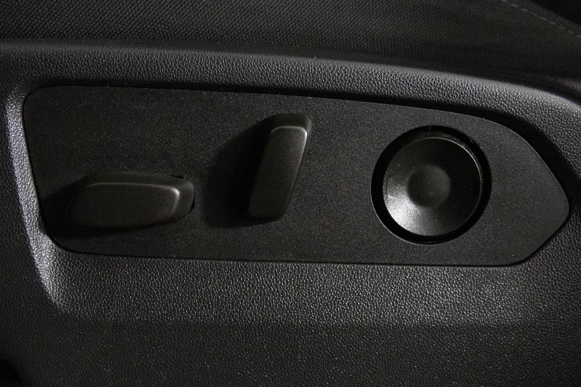 Used 2023 Chevrolet Silverado 1500 RST image 19