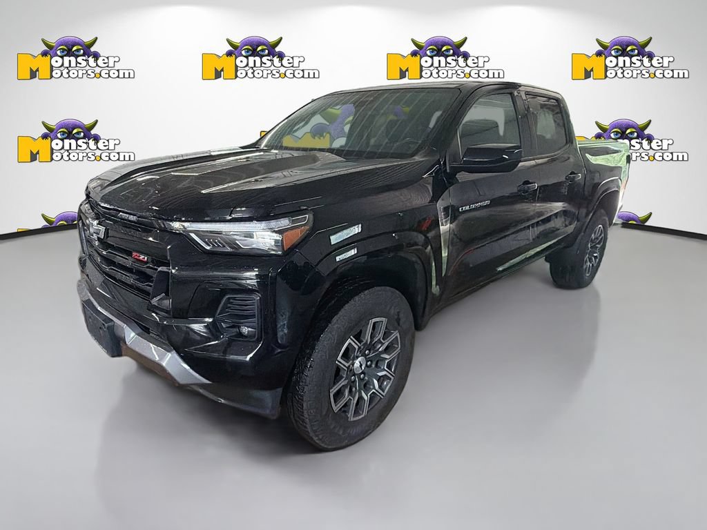 Used 2023 Chevrolet Colorado Z71 w/ Z71 Convenience Package 2