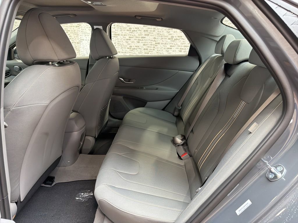 New 2026 Hyundai Elantra SEL Sport image 13