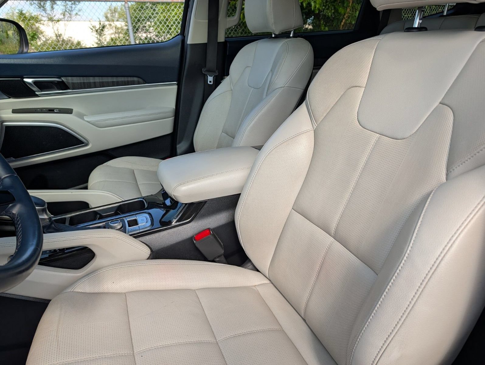Used 2023 Kia Telluride EX AWD/4WD image 21