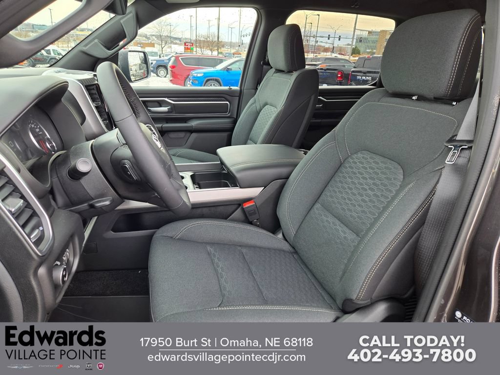 New 2026 RAM 1500 Big Horn AWD/4WD image 13