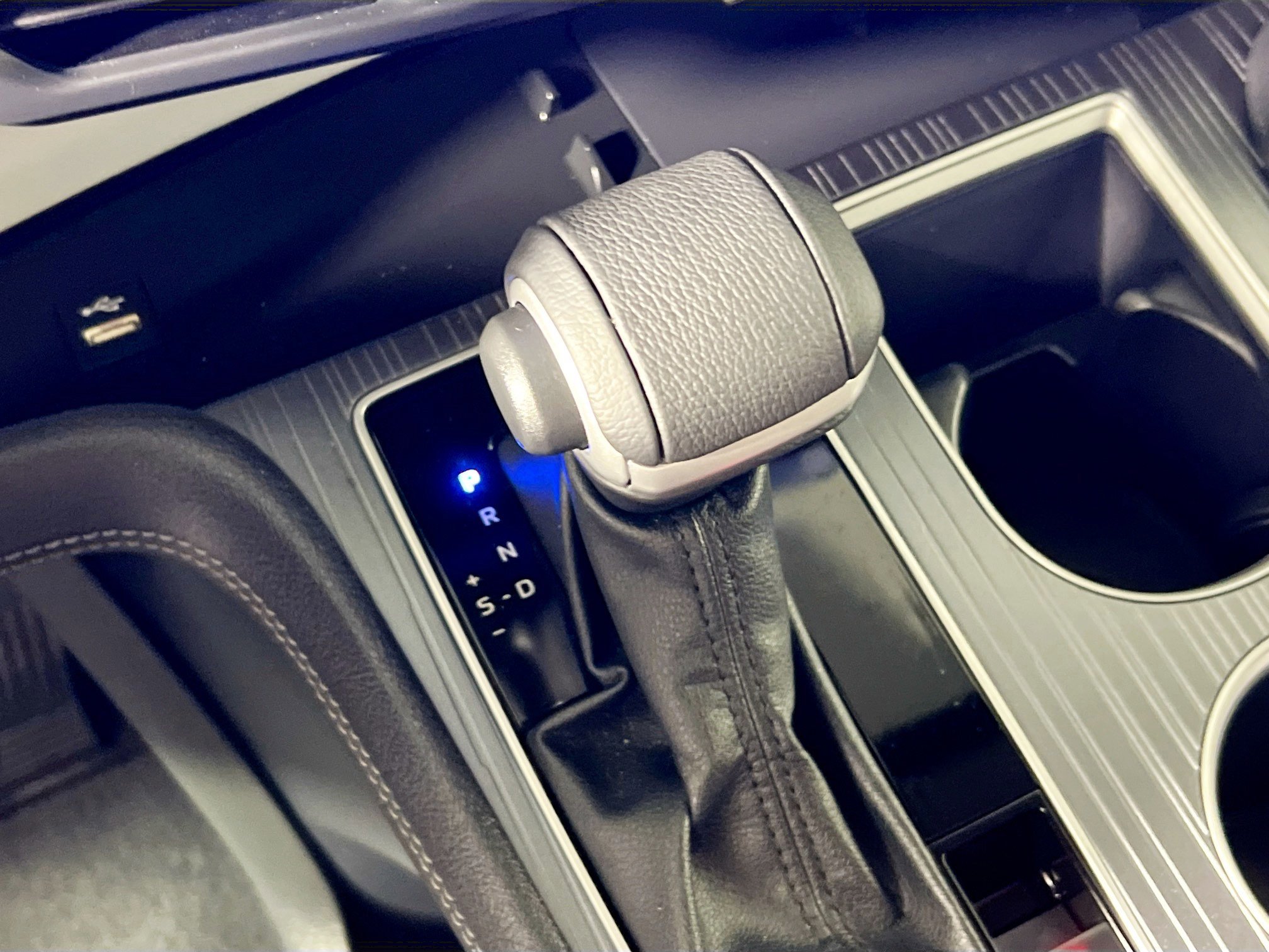 Used 2026 Toyota Sienna XLE image 25