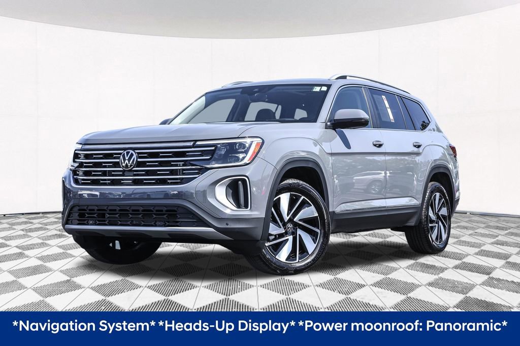 Certified 2025 Volkswagen Atlas SEL AWD/4WD image 2