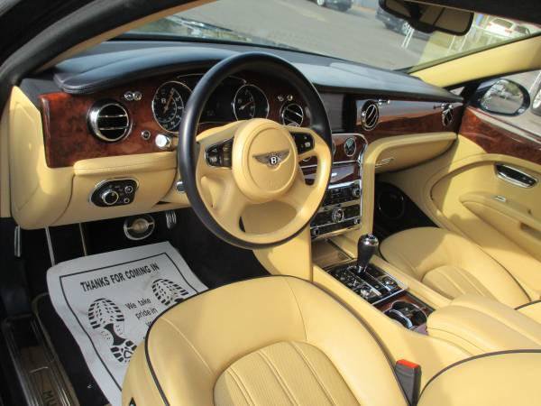 Used 2014 Bentley Mulsanne RWD image 18