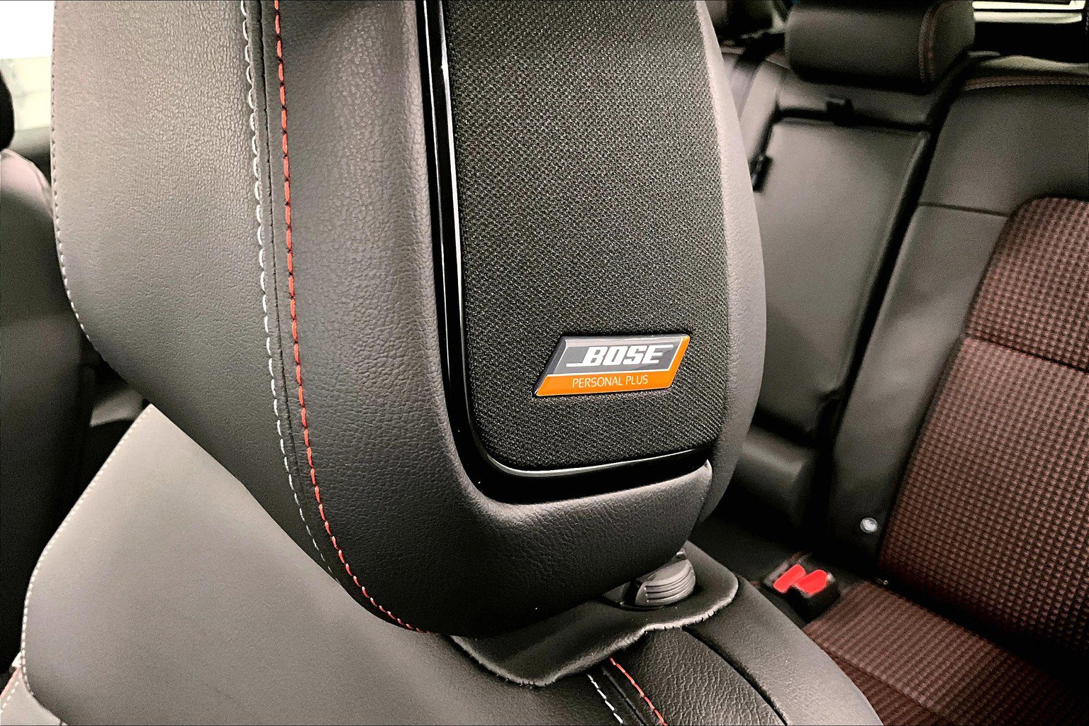 New 2025 Nissan Kicks SR w/ SR Premium Package AWD/4WD image 90