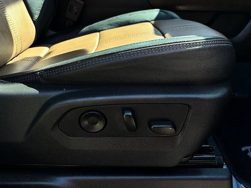 Used 2024 Chevrolet Silverado 3500 High Country image 55