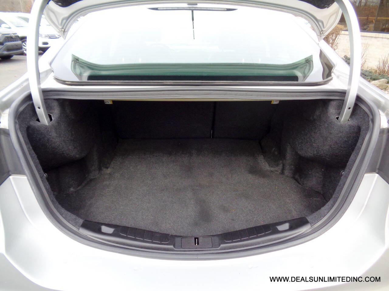 Used 2017 Ford Fusion SE image 15