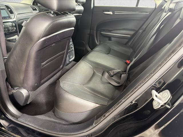 Used 2020 Chrysler 300 Limited RWD image 22