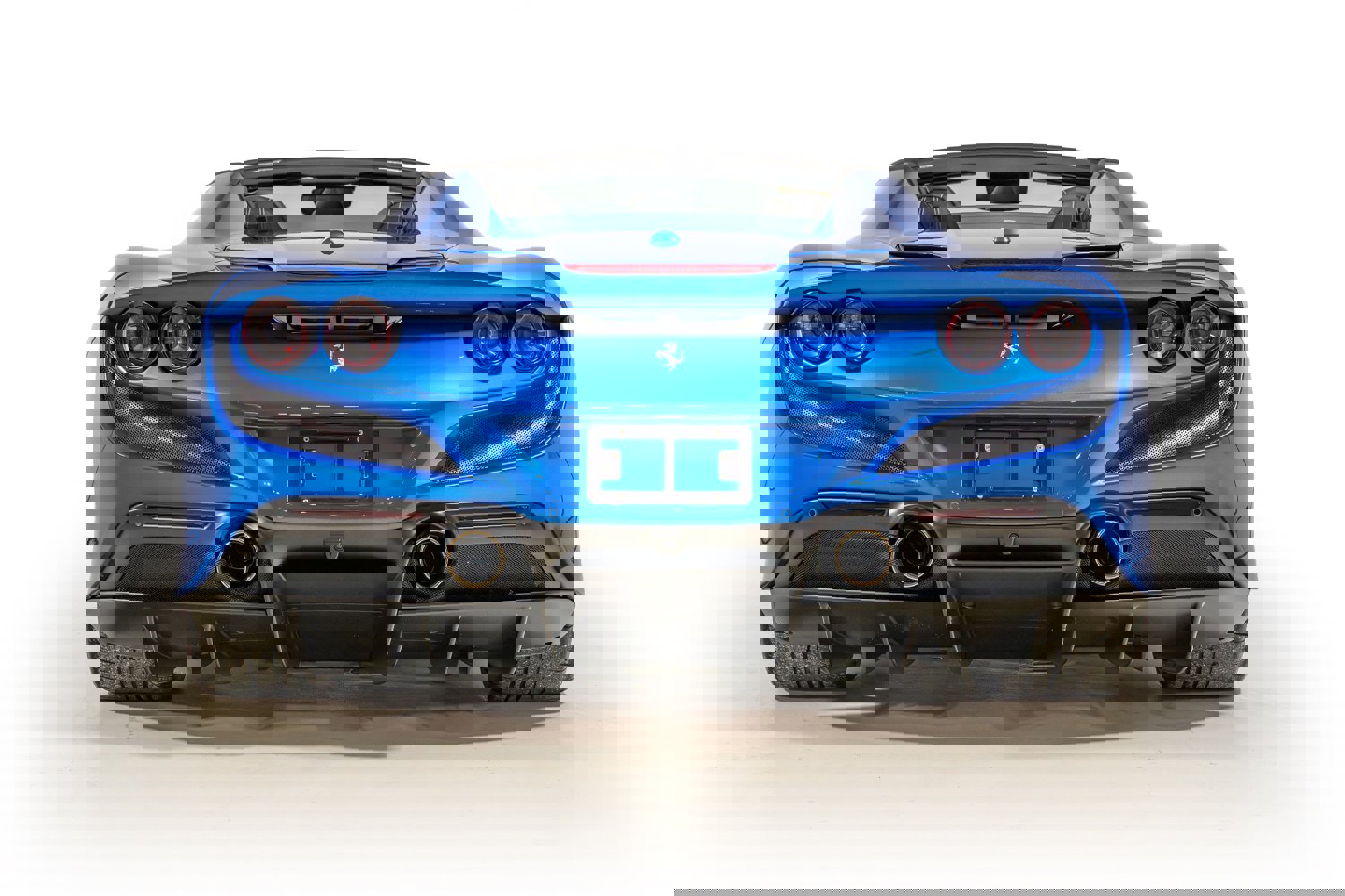 Certified 2021 Ferrari F8 Tributo image 5