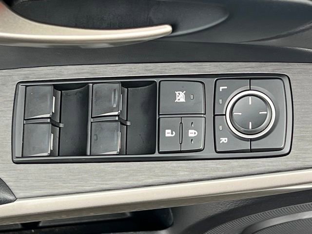 Used 2020 Lexus IS 350 F Sport image 17