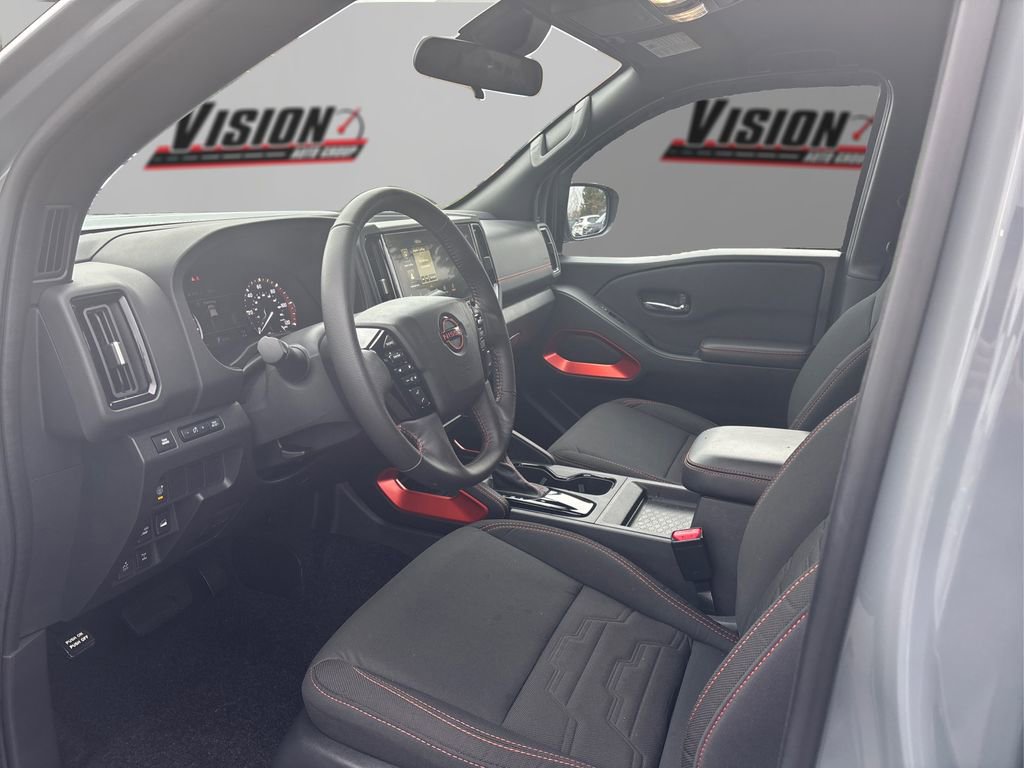 Certified 2025 Nissan Frontier PRO-4X image 9