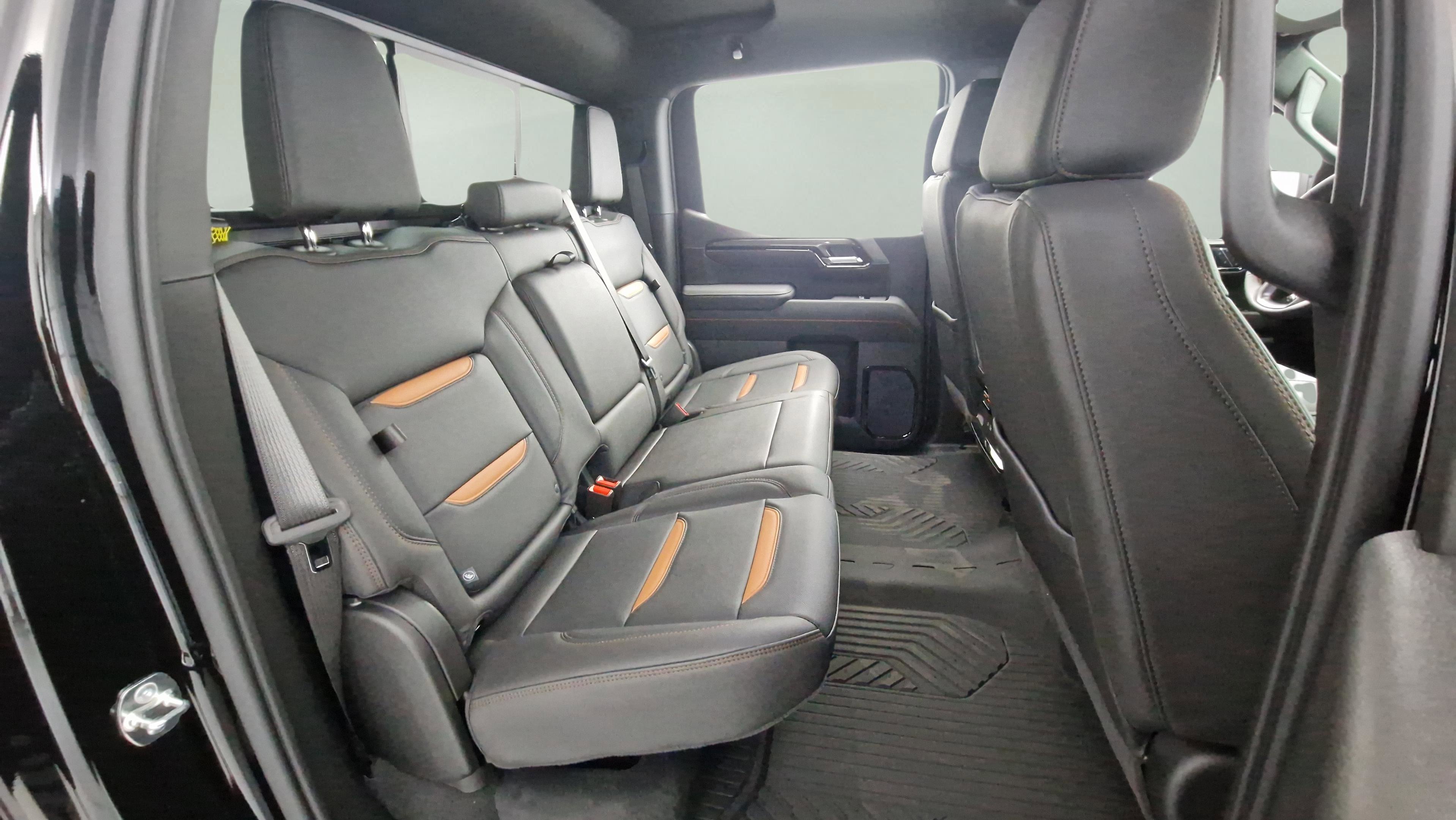 New 2026 GMC Sierra 1500 AT4 w/ AT4 Premium Package image 29