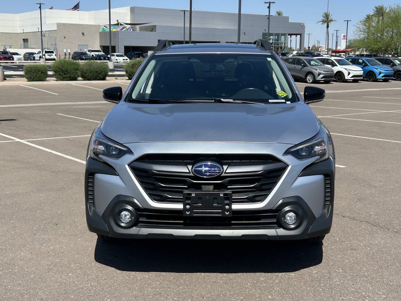 Used 2025 Subaru Outback Premium image 8