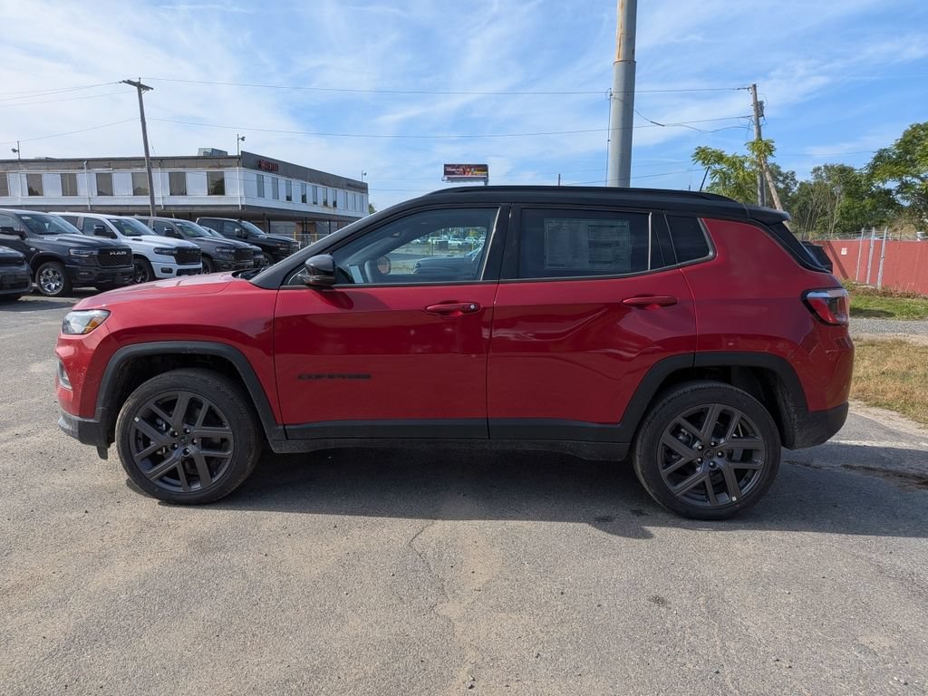 New 2026 Jeep Compass Limited w/ Sun, Sound & Navigation Group AWD/4WD image 2