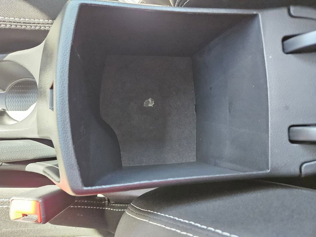 Used 2025 Hyundai Venue SEL image 29