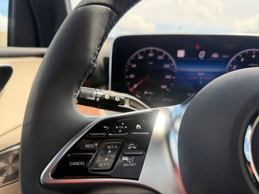 New 2026 Mercedes-Benz GLC 300 image 22