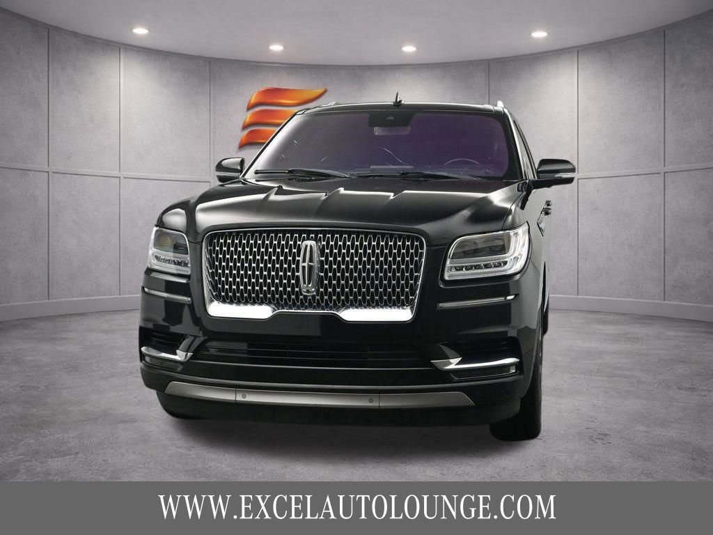 Used 2020 Lincoln Navigator Reserve w/ Luxury Package image 9