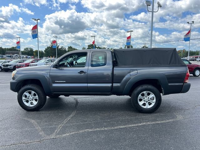 Used 2012 Toyota Tacoma 4x4 Access Cab image 4