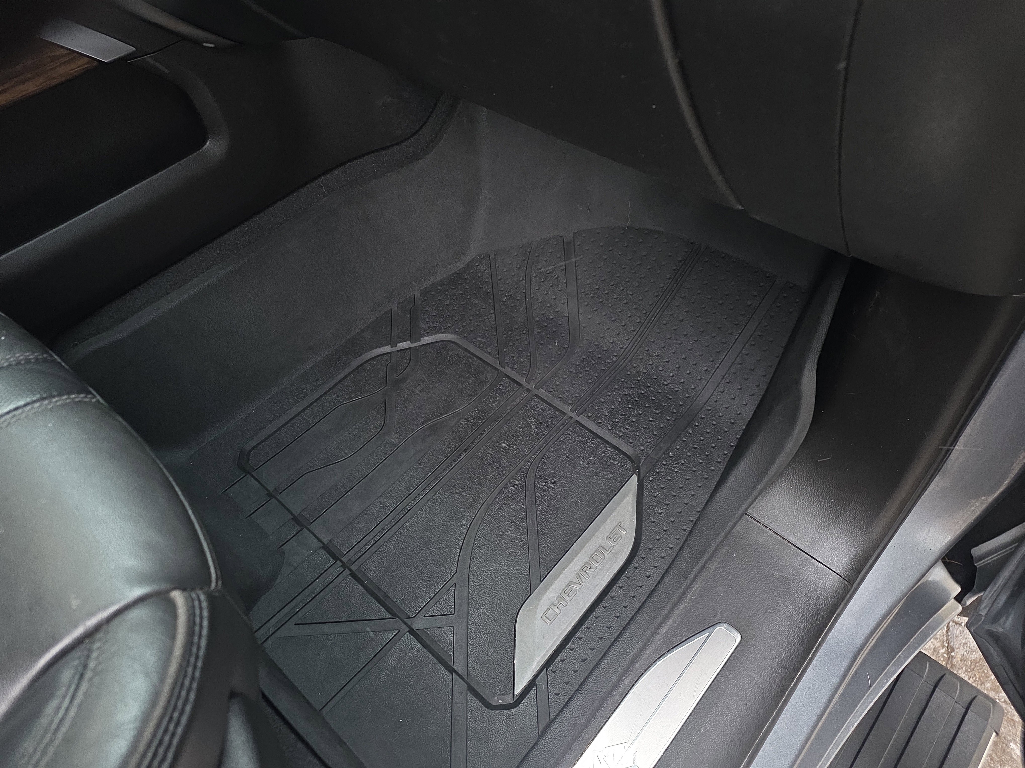 Used 2020 Chevrolet Silverado 1500 High Country w/ Technology Package image 29