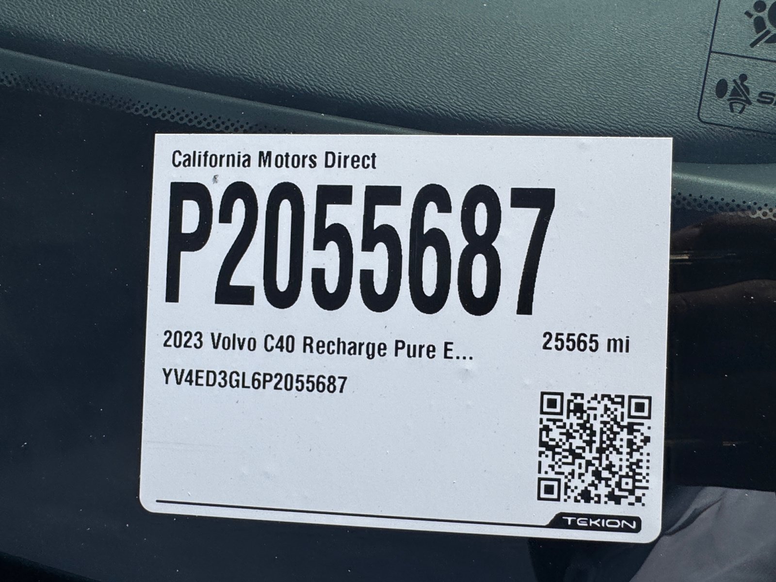 Used 2023 Volvo C40 P8 Recharge Plus w/ Protection Package Premier AWD/4WD image 19