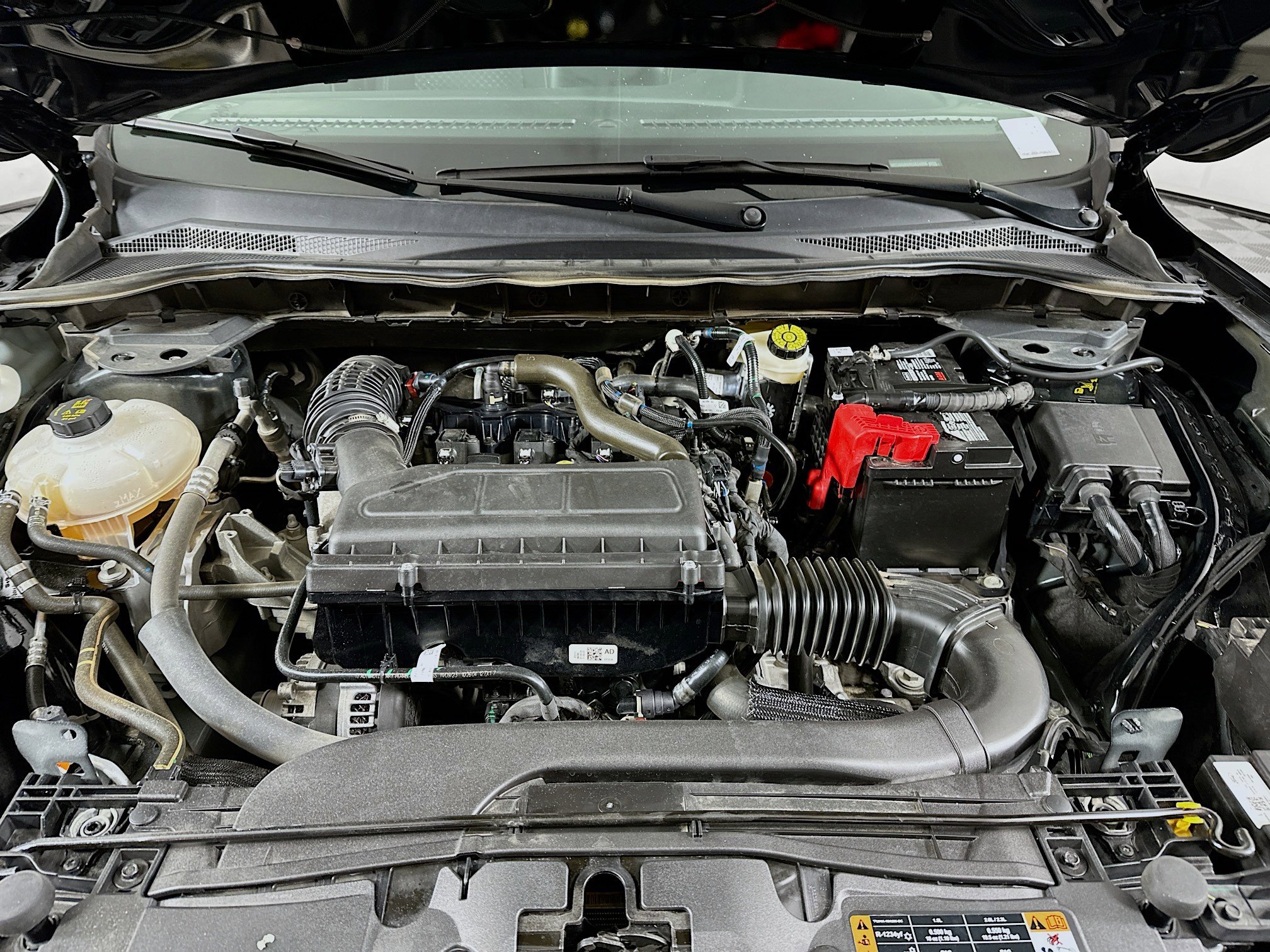 Used 2024 Ford Escape Active image 32