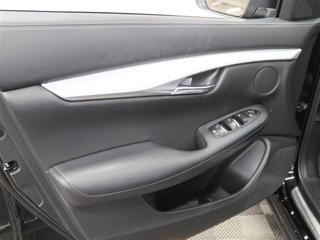 Used 2020 INFINITI QX50 Luxe w/ Cargo Package AWD/4WD image 17