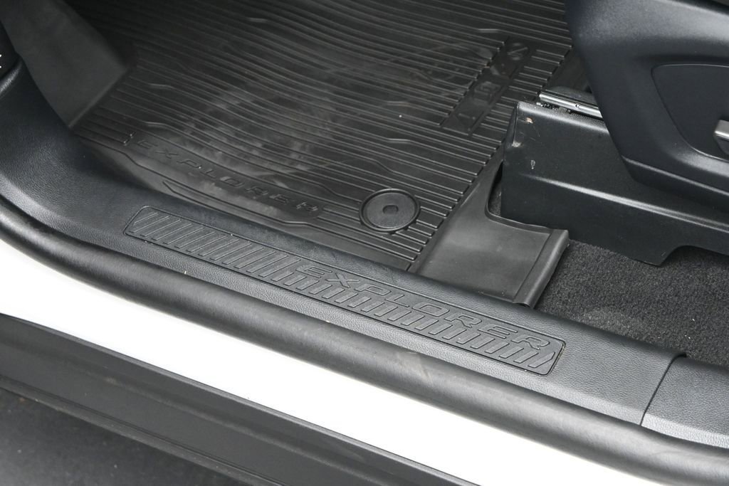 Used 2023 Ford Explorer Timberline AWD/4WD image 15