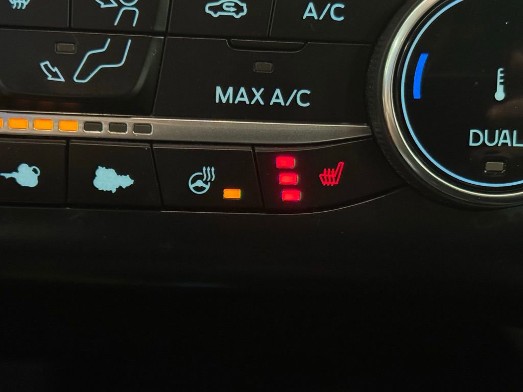 Used 2023 Ford Escape Active image 5