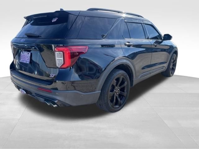 Used 2020 Ford Explorer ST w/ ST Street Pack image 5