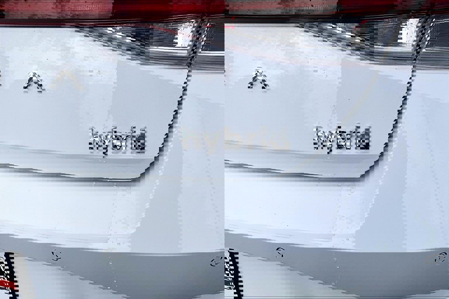 Used 2023 Hyundai Elantra Limited image 8