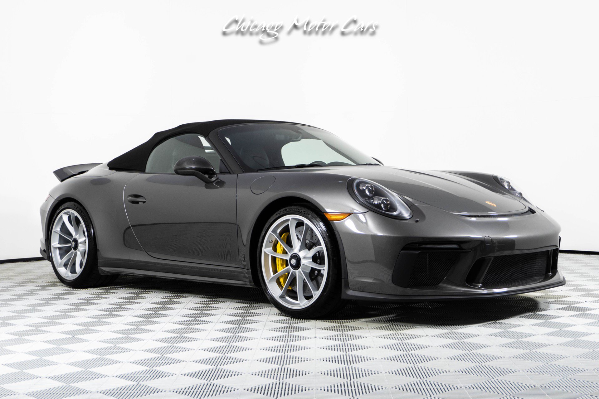 Used 2019 Porsche 911 Speedster RWD image 24
