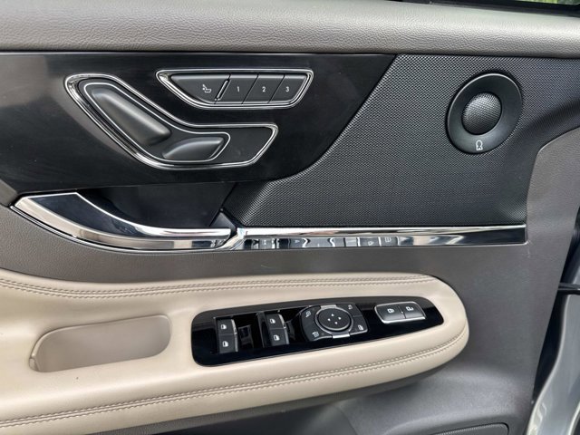 Certified 2022 Lincoln Corsair Reserve w/ Equipment Group 201A image 13