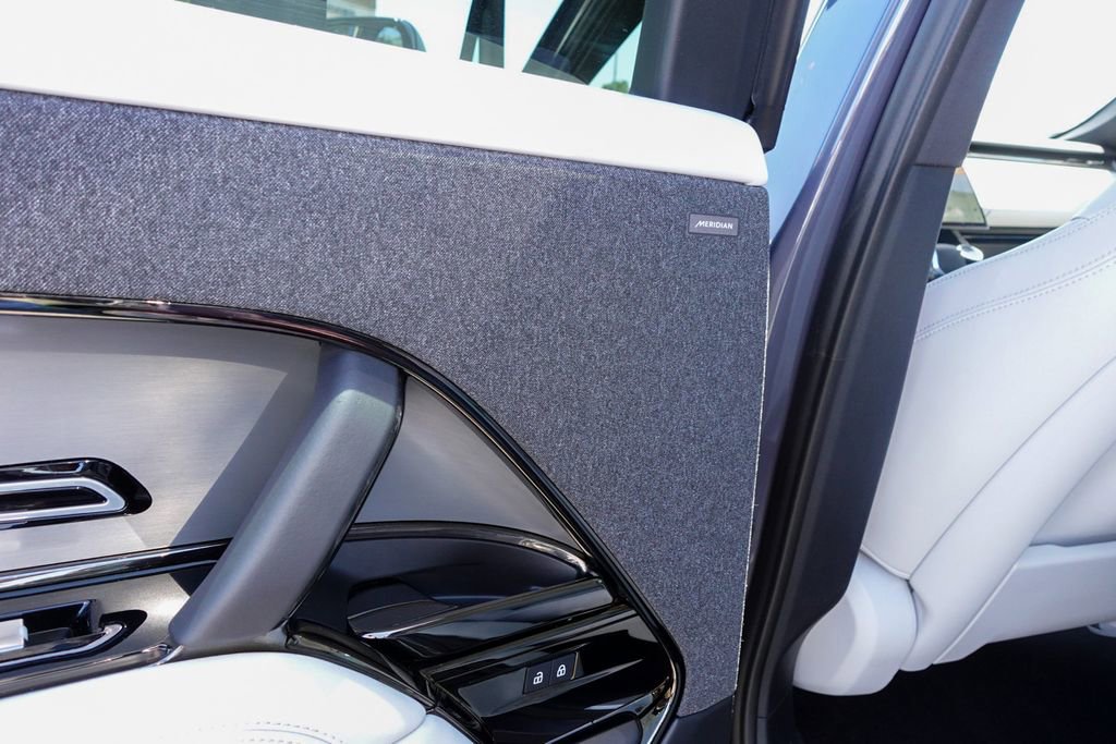 Used 2023 Land Rover Range Rover Sport SE image 30